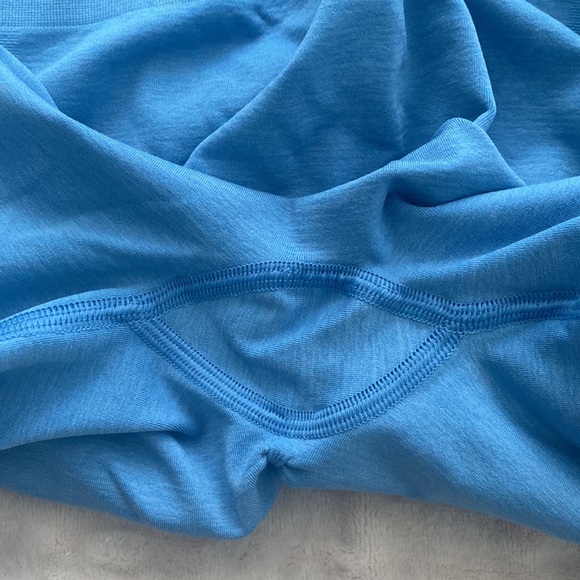 Alphalete Amplify Shorts - Size M, Washed Denim - Picture 3 of 5